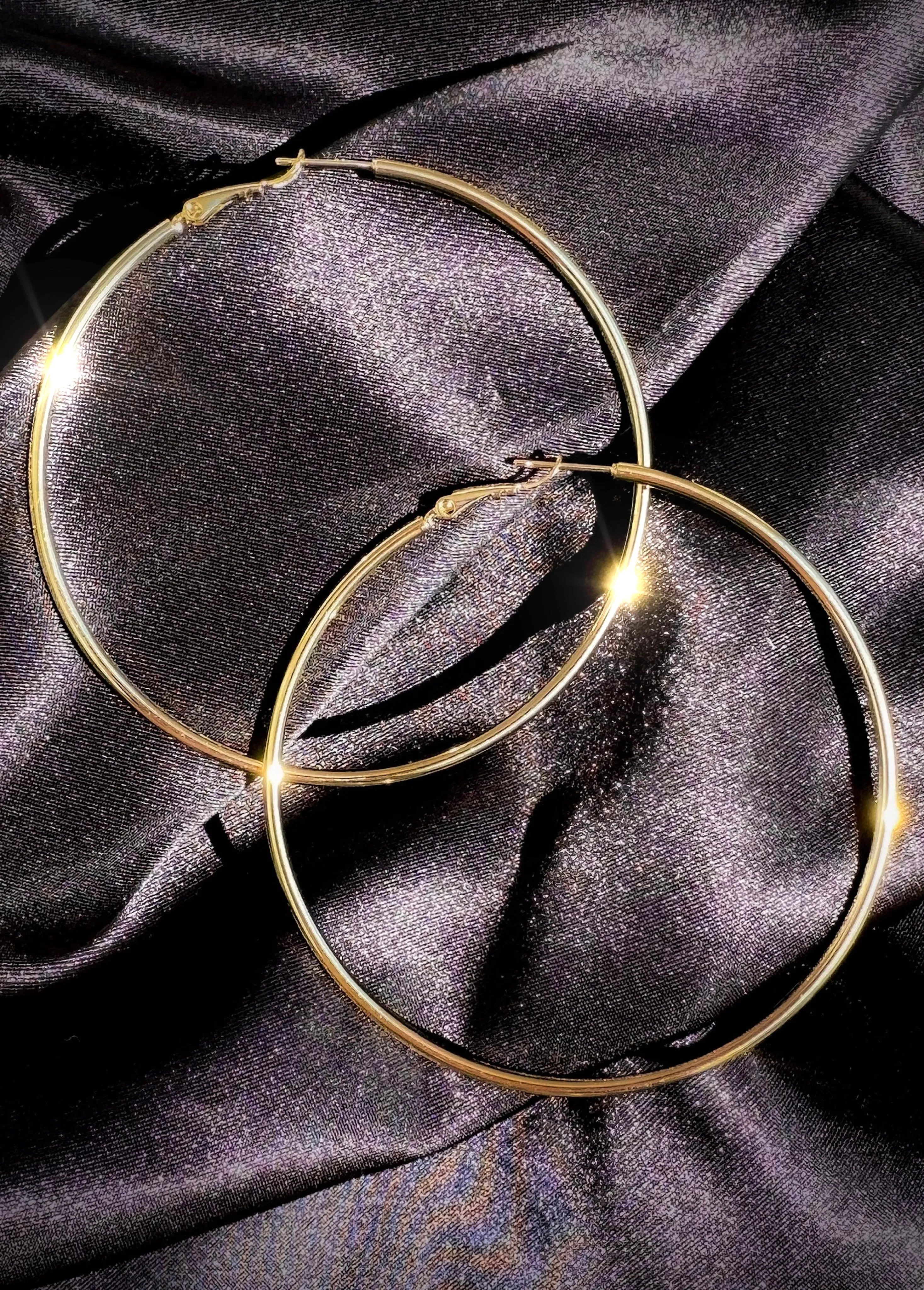 14k Gold Classic Hoops