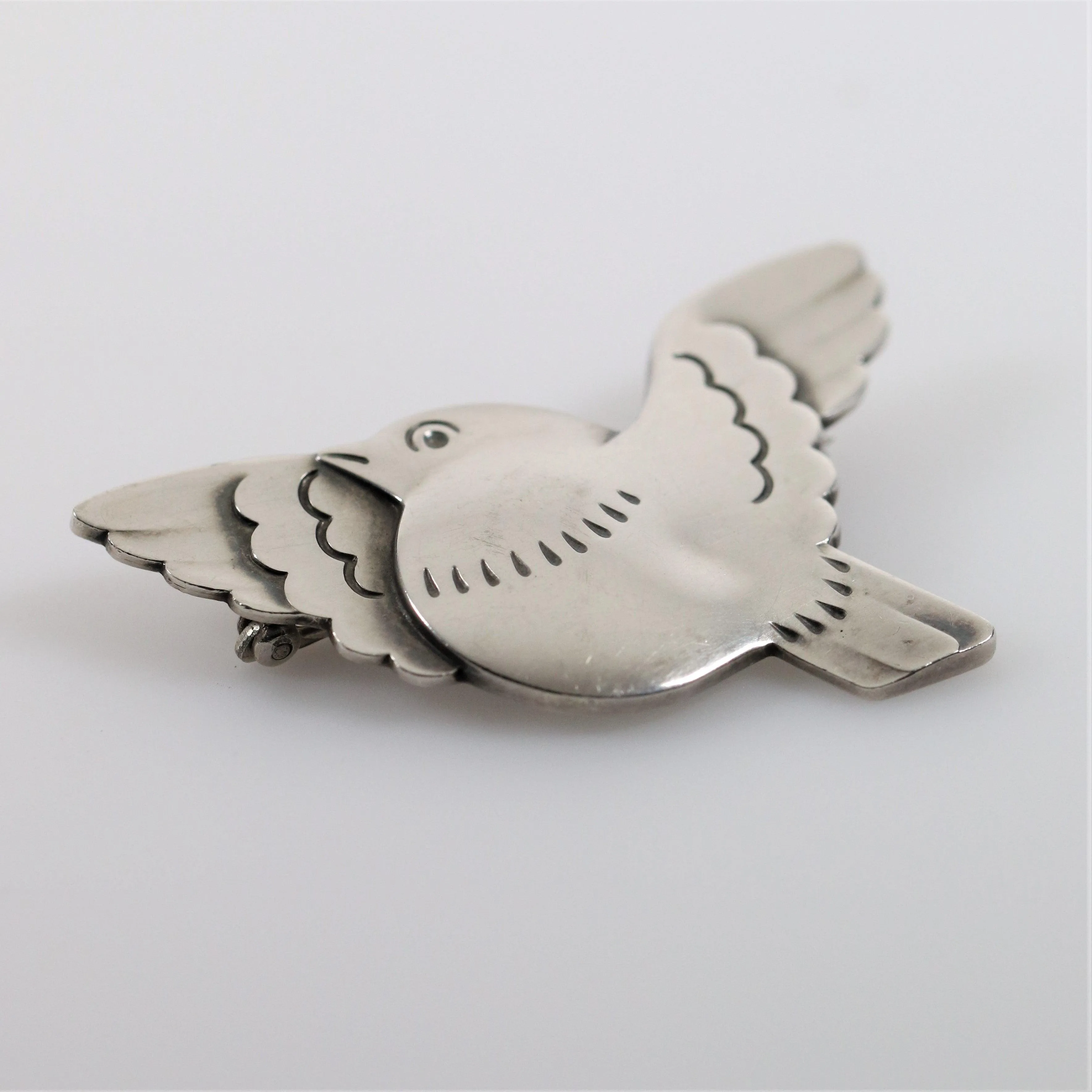 Vintage Georg Jensen Jewelry | Flying Chubby Bird Brooch 320